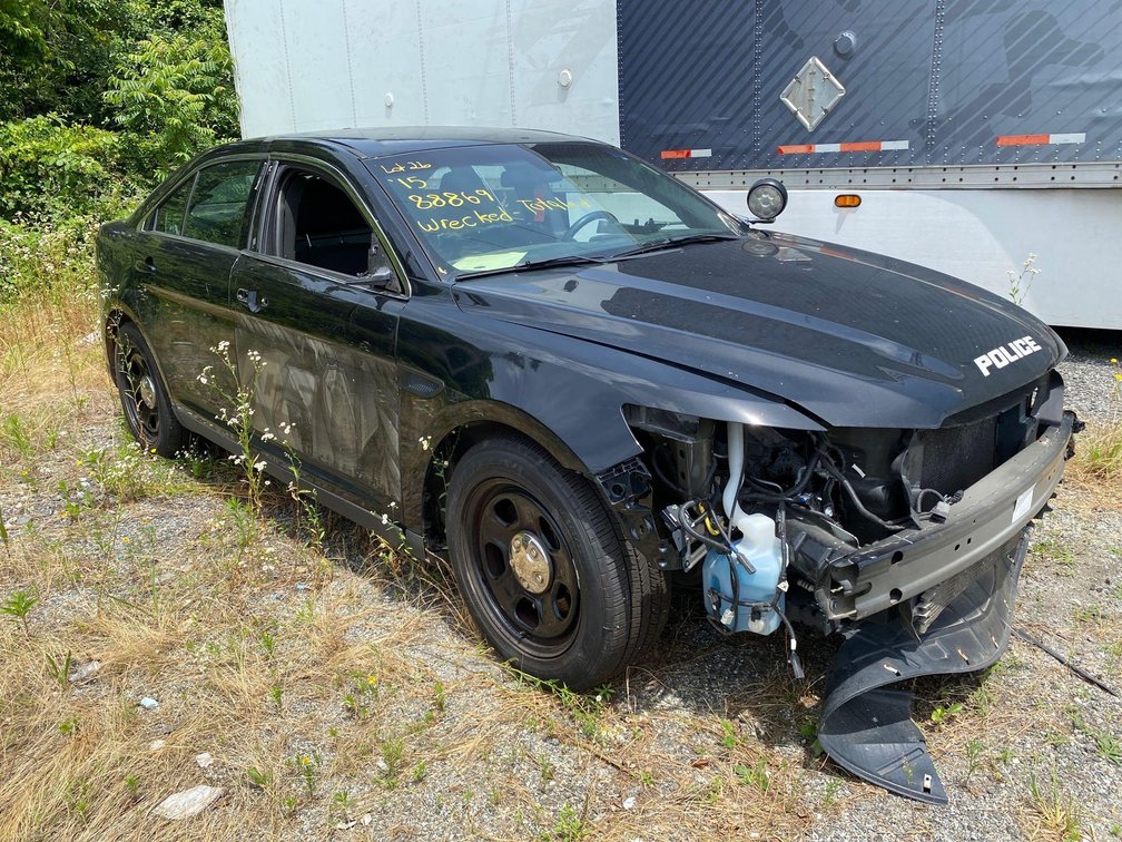 2015 FORD INTERCEPTOR-TOTALED