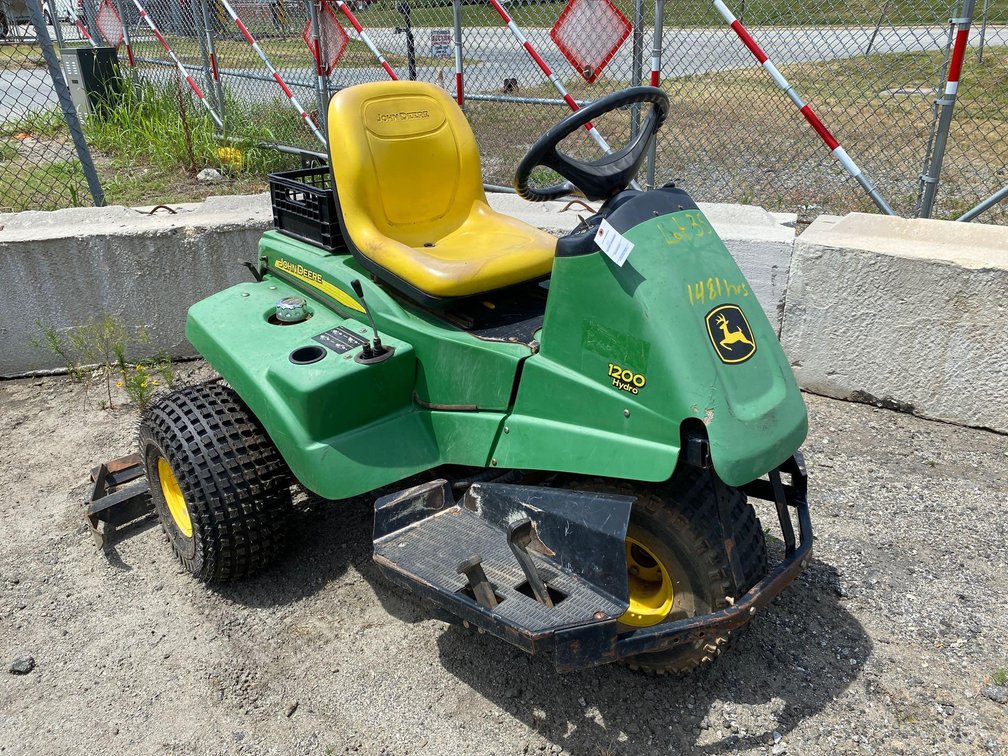 2004 JOHN DEERE FIELD CONDITIONER