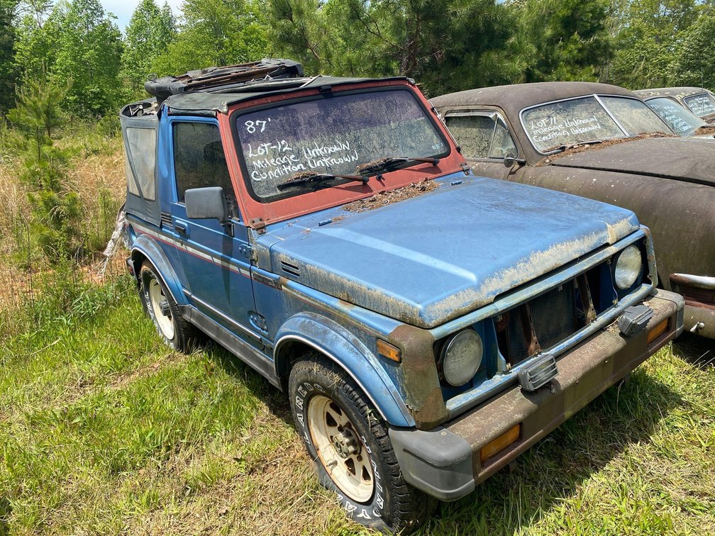 1987 SUZUKI SAMURAI JX-VIN#JS4JC51C2H4135807  -MILEAGE UNKNOWN-CONDITION UNKNOWN-HAS TITLE