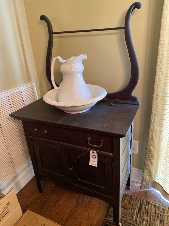 WASHSTAND W WATER PITCHER AND BOWL