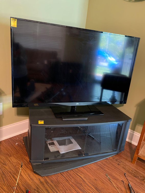 TV STAND WITH JVC 50" TV