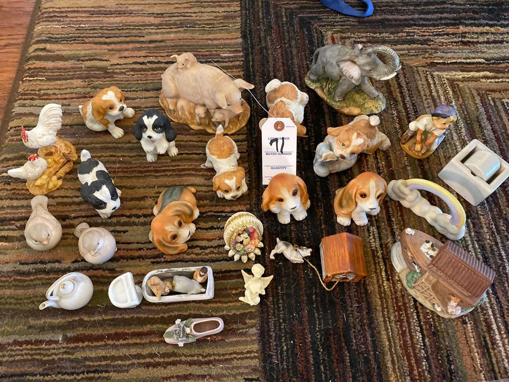 FIGURINES: PUPPIES-PIG-CHICKENS