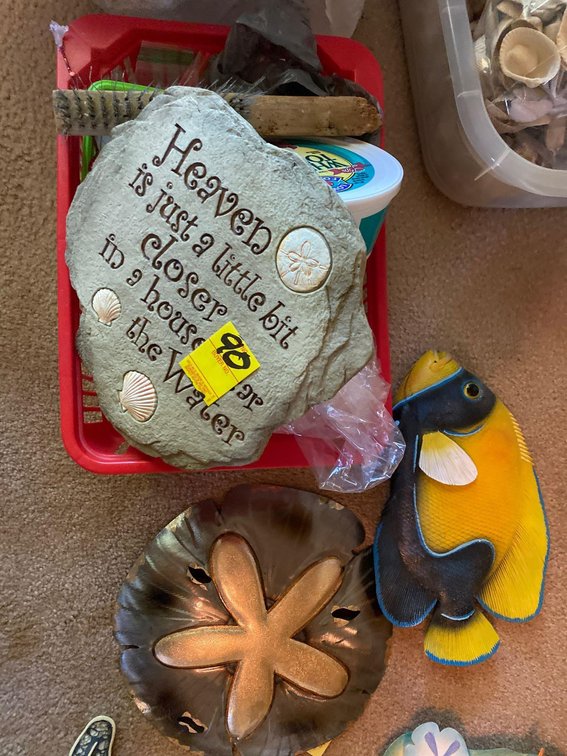 BAGS OF SHELLS-BEACH D�COR
