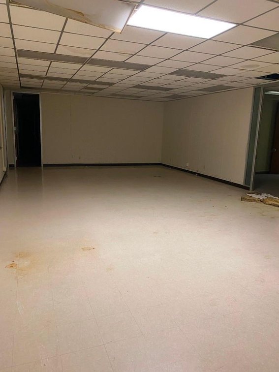 Image for Real Estate Auction - Industrial Office Building in High Point, NC
