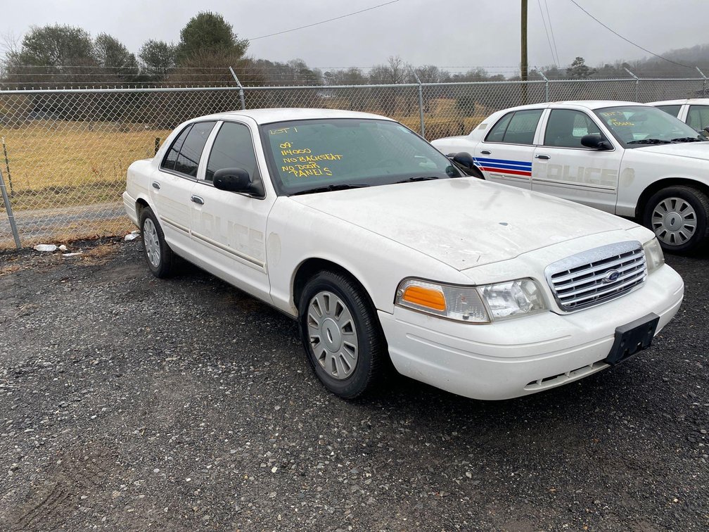 2009 FORD CROWN VICTORIA