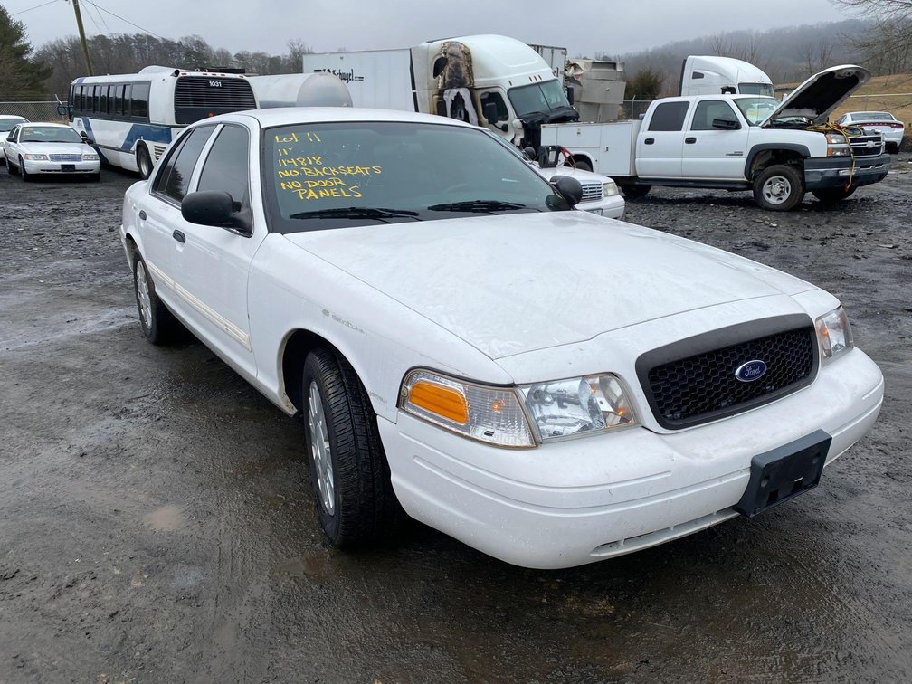 2011 FORD CROWN VICTORIA