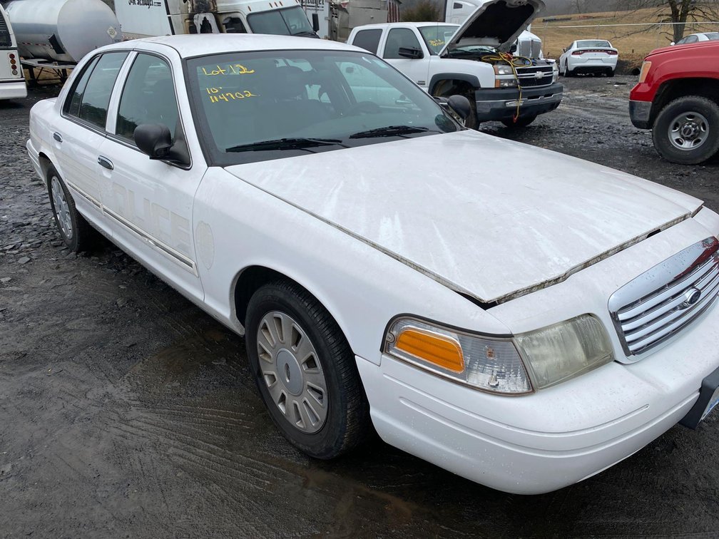 2010 FORD CROWN VICTORIA
