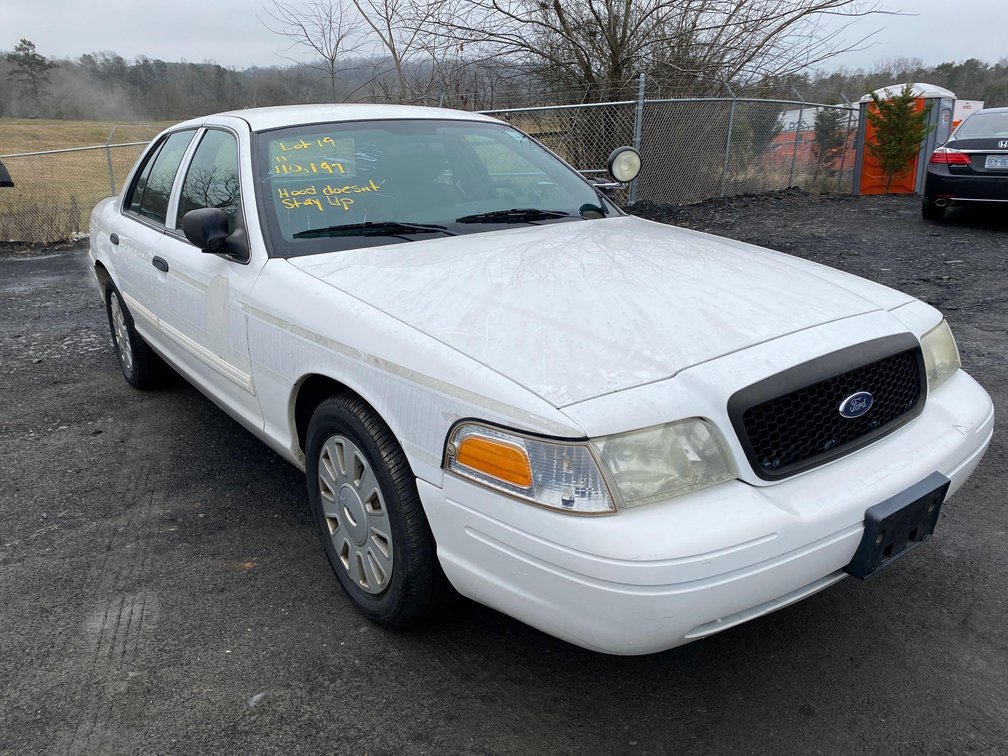 2011 FORD CROWN VICTORIA