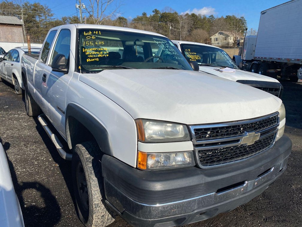 2006 CHEVROLET 2500 PICKUP EXT