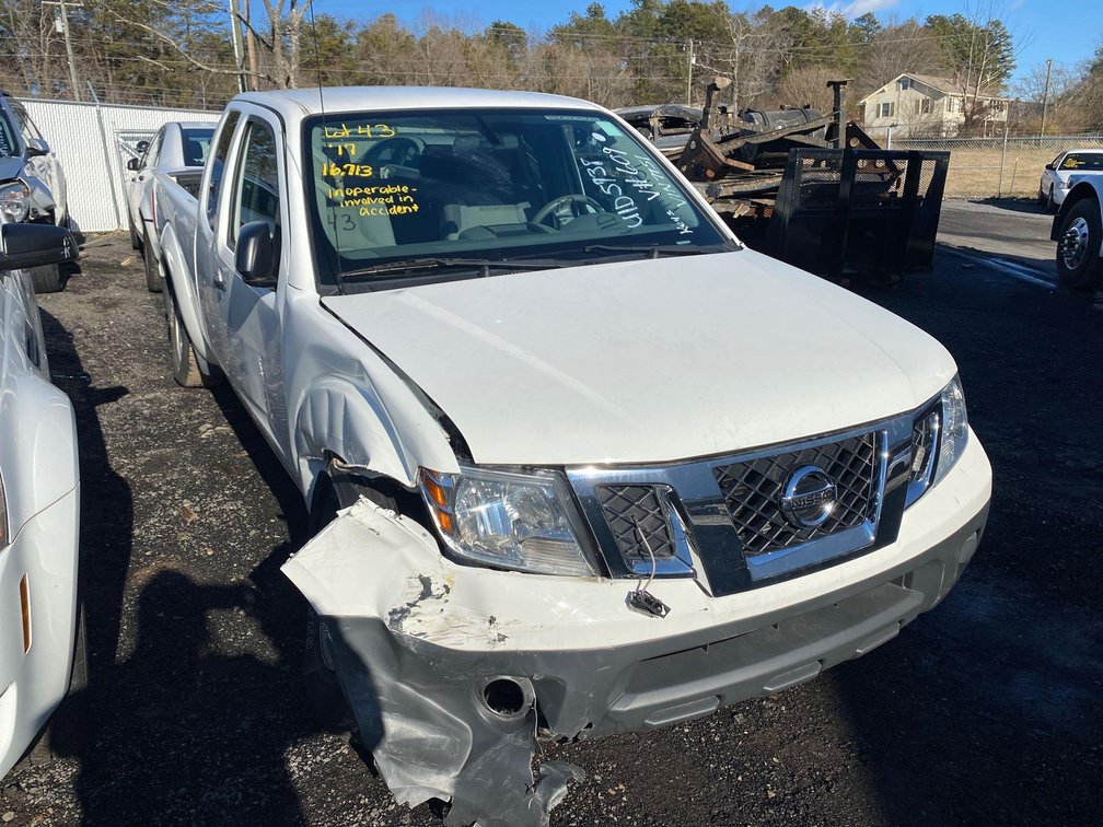 2017 NISSAN FRONTIER