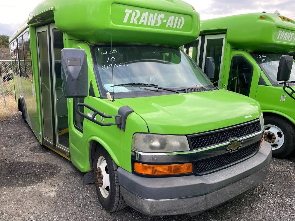 2010 CHEV EXP 4500