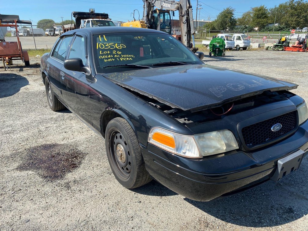 2011 FORD CROWN VIC