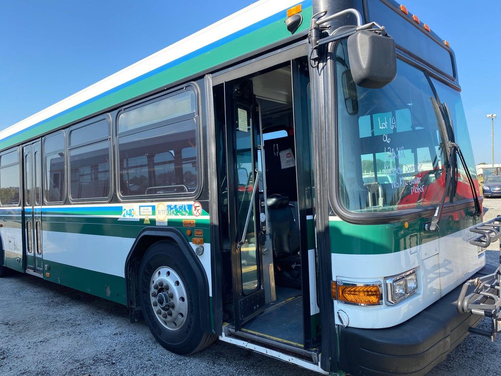 2006 GILLIG PHANTOM BUS