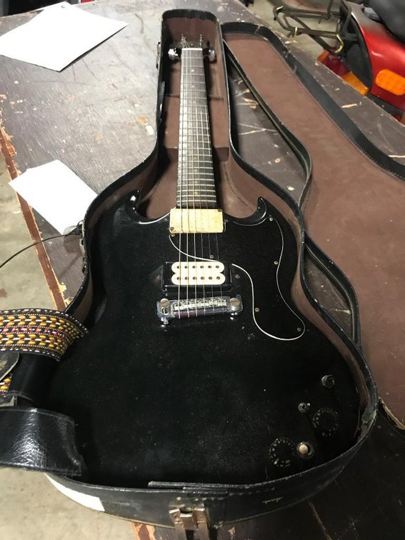Gibson Guitar W/ Case