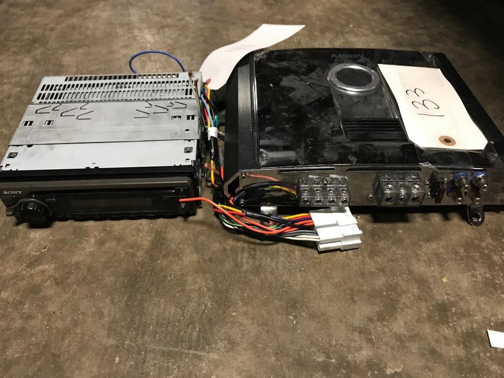 Amplifier & Lot 47 Sony Car Stereo