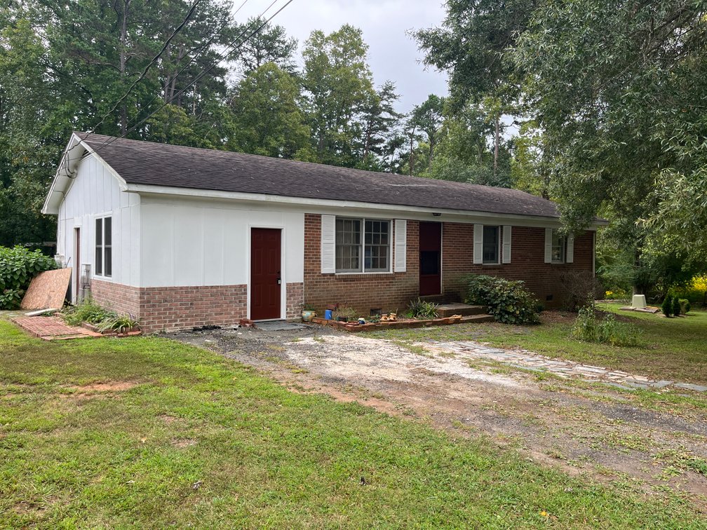 Image for Real Estate Auction: Brick Home with Detached Garage & 0.97± Acres in Pilot Mountain, NC