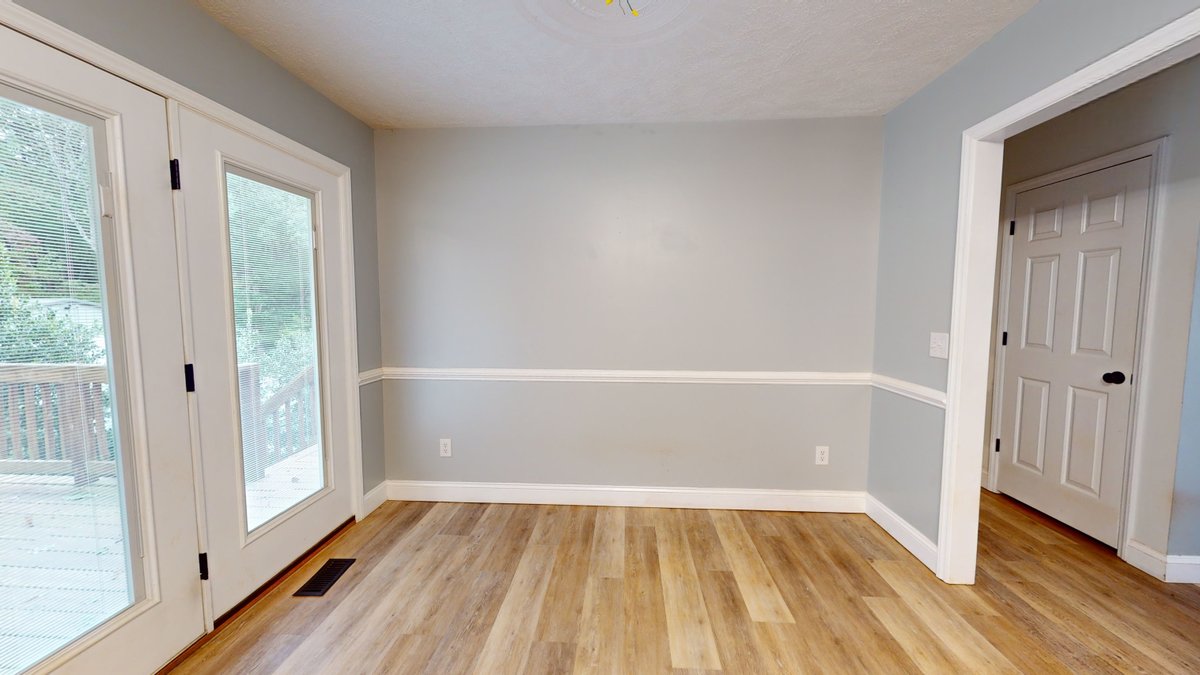 Image for Real Estate Auction - Charming 3-Bedroom Home in Woodbridge Subdivision