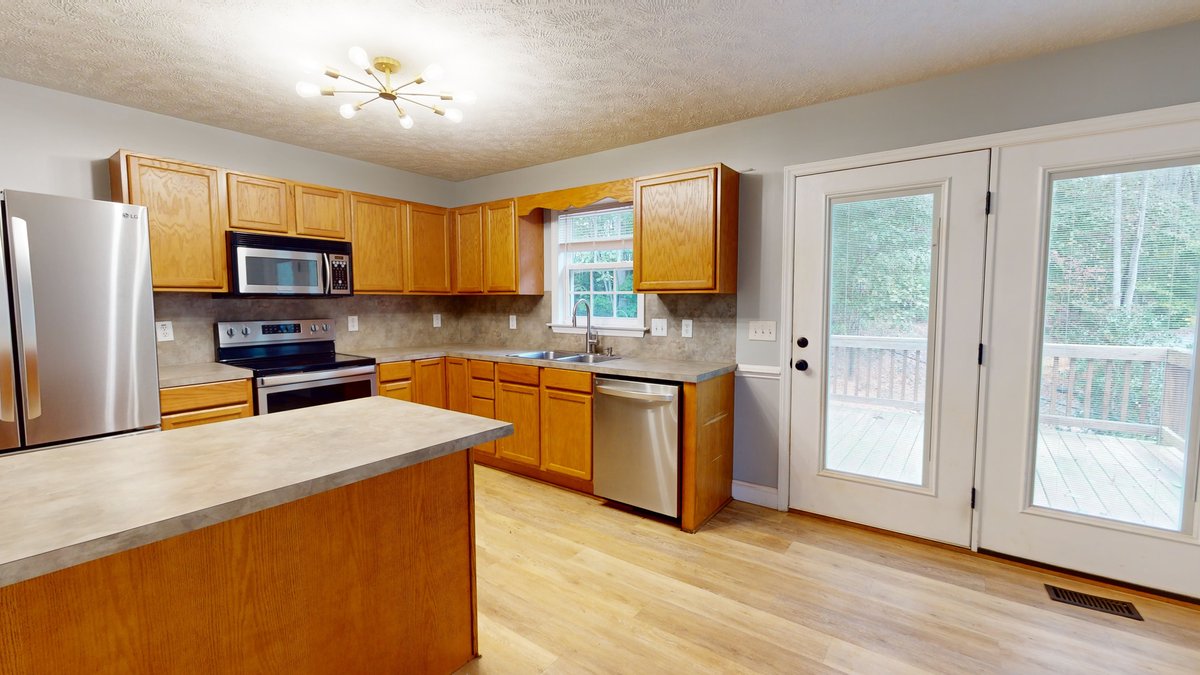 Image for Real Estate Auction - Charming 3-Bedroom Home in Woodbridge Subdivision