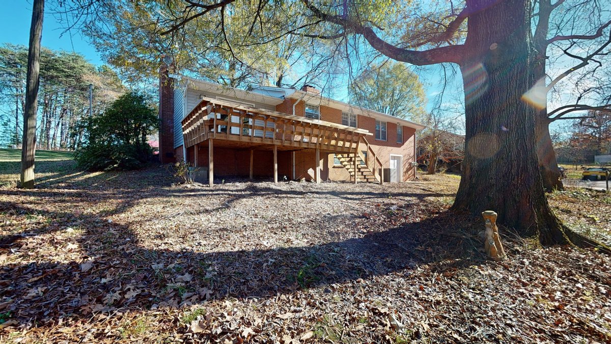 Image for Real Estate Auction - Charming 3-Bedroom Home on 1 Acre in King, NC