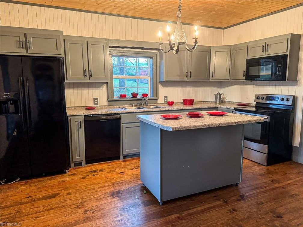 Image for Home for Sale in Pilot Mountain - 105 Dodson Street