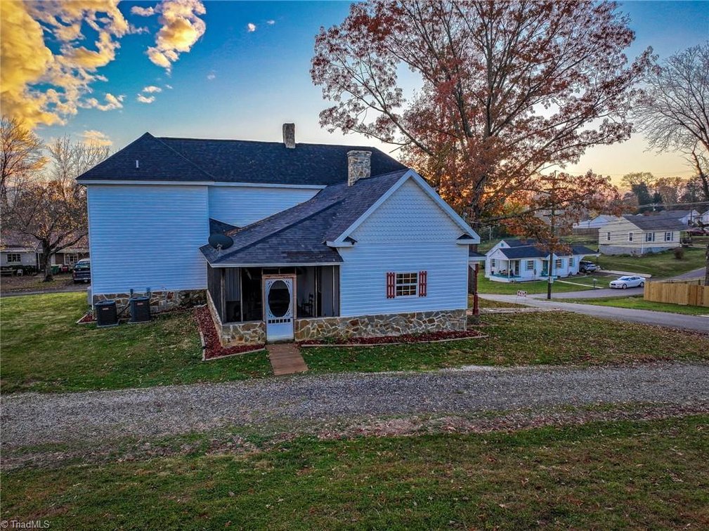 Image for Home for Sale in Pilot Mountain - 105 Dodson Street