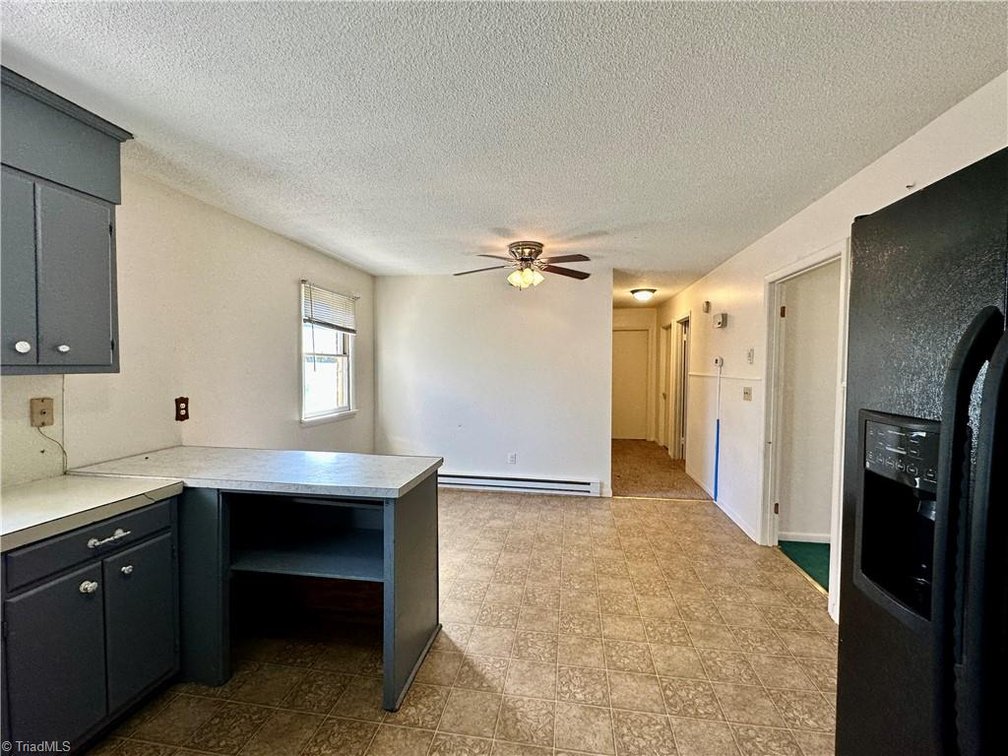 Image for Home For Sale in Pinnacle - 1210 Osborne Joyce Road