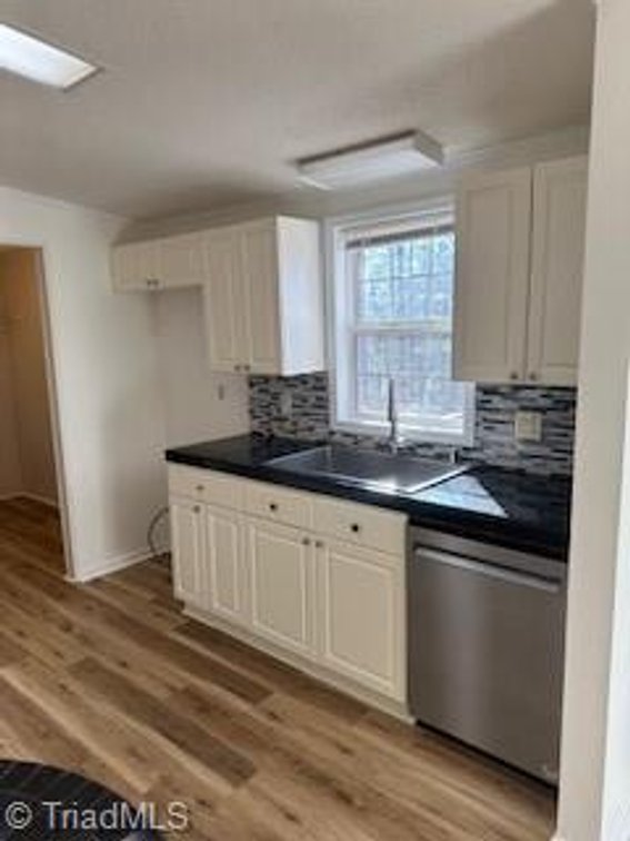 Image for Home For Sale in Pinnacle - 1125 Fox Hills Road