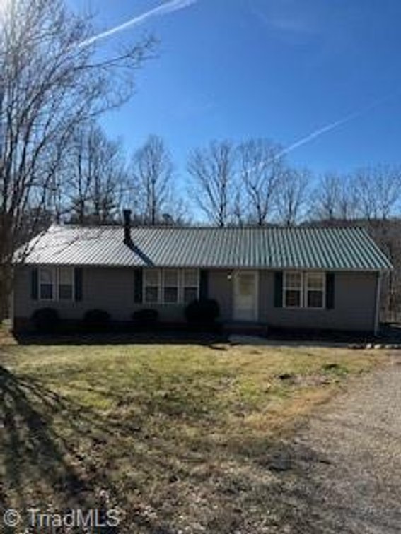 Image for Home For Sale in Pinnacle - 1125 Fox Hills Road