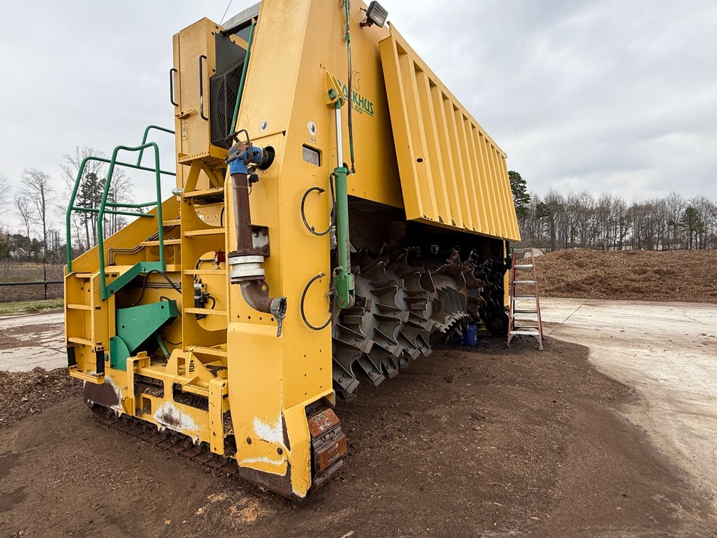 Image for 2008 Backhus 6.65 Compost Windrow Turner – Online Auction