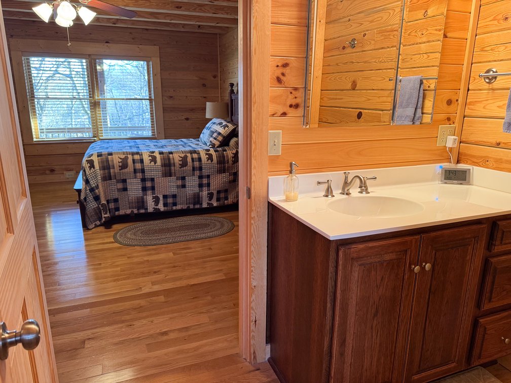 Image for Cabin For Sale in Fancy Gap Virginia - 154 Windemere Way