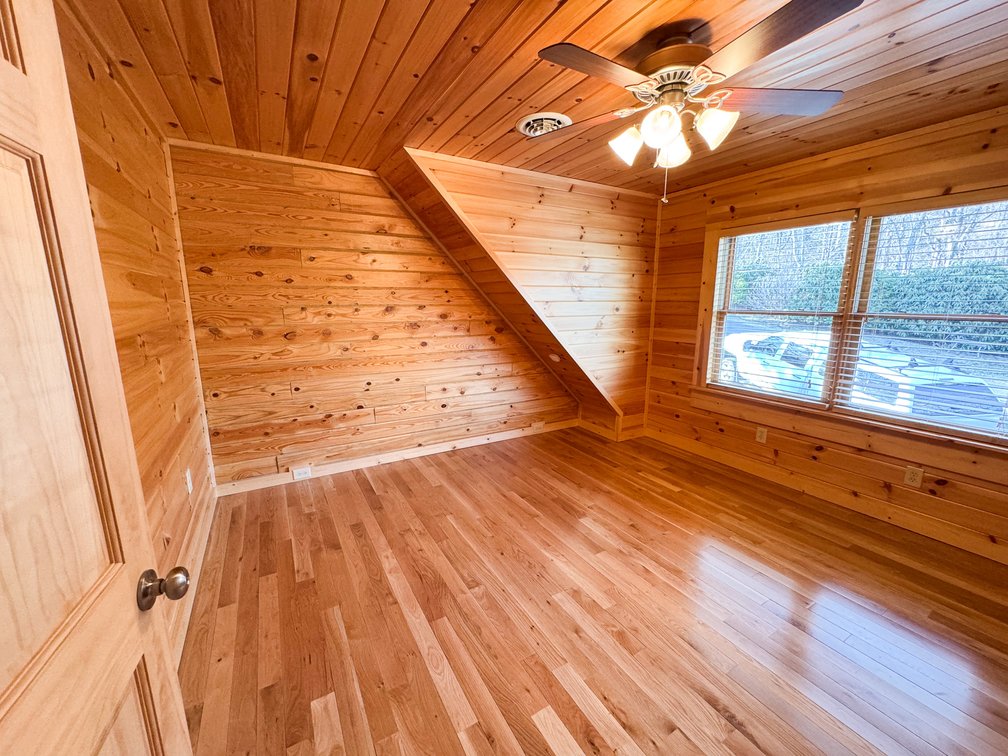 Image for Cabin For Sale in Fancy Gap Virginia - 154 Windemere Way
