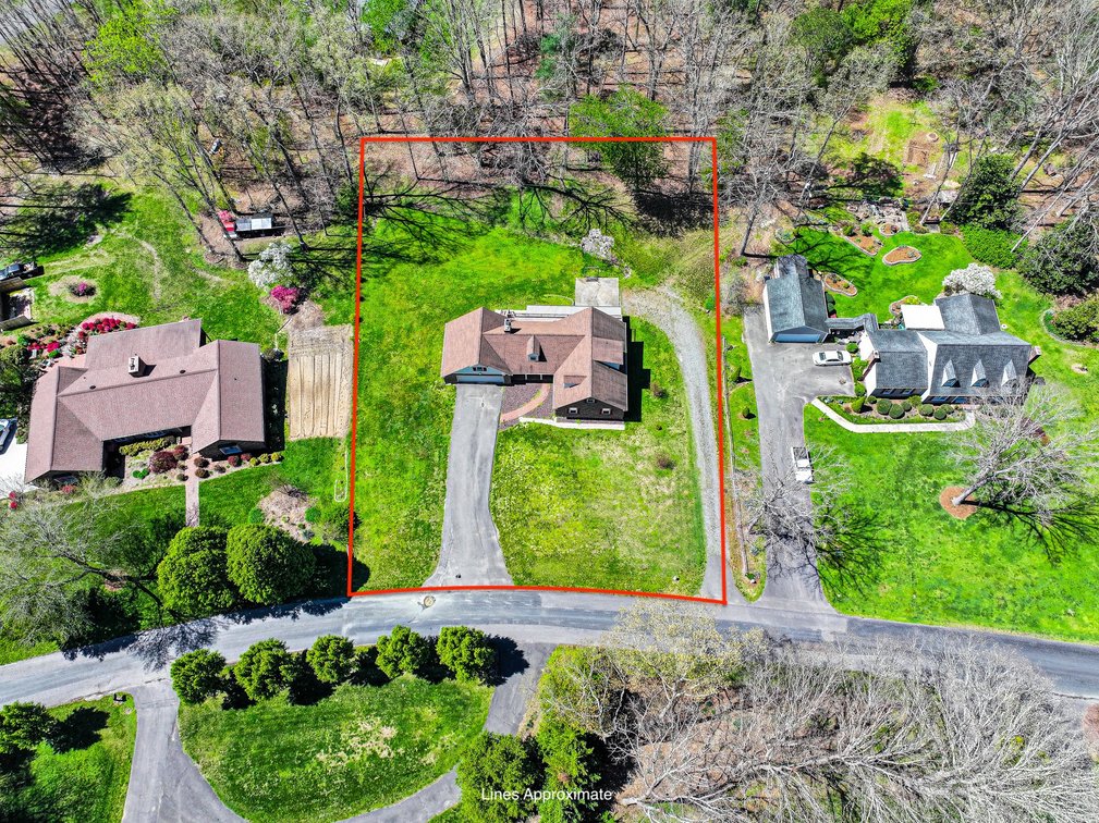 Image for Home For Sale in Mount Airy - 214 Ridgewood Drive