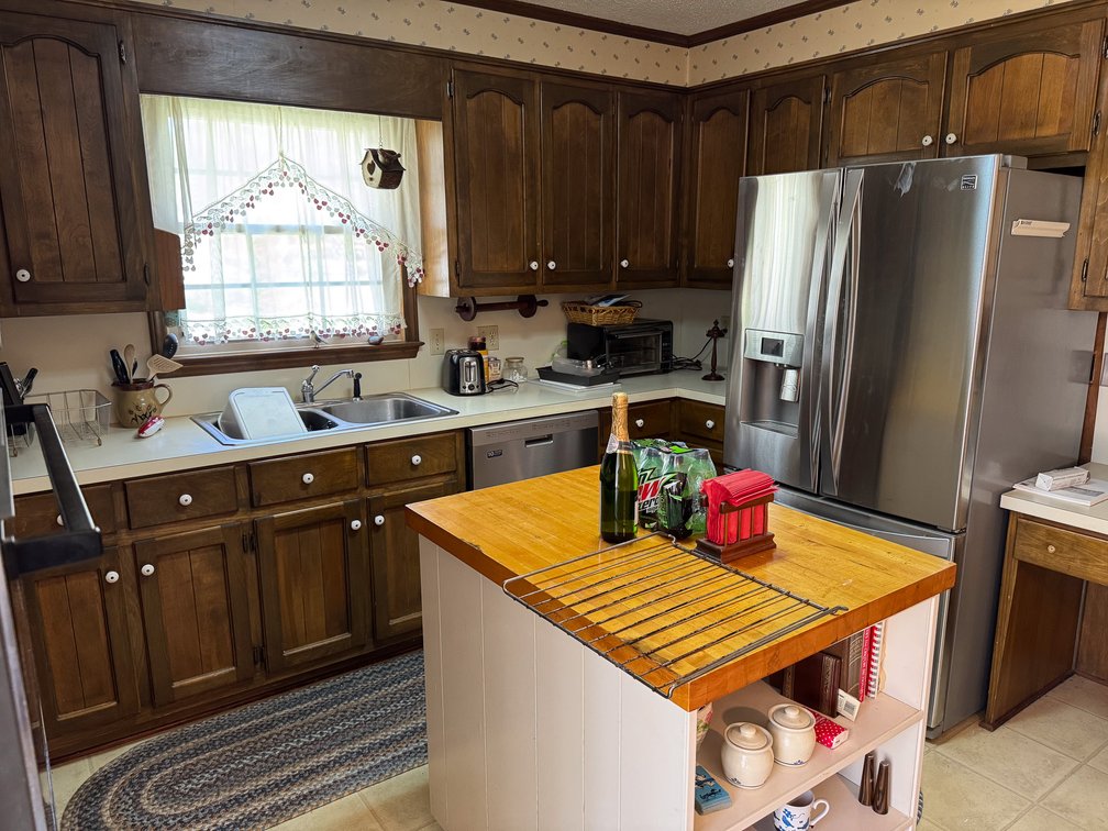 Image for Home For Sale in Mount Airy - 214 Ridgewood Drive