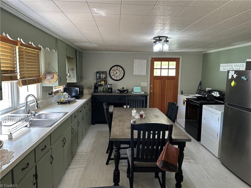 Image for Home For Sale in Mount Airy - 813 Blevins Store Road