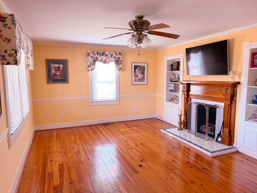Image for Home For Sale in Cana, Virginia - 457 Old Pipers Gap Road