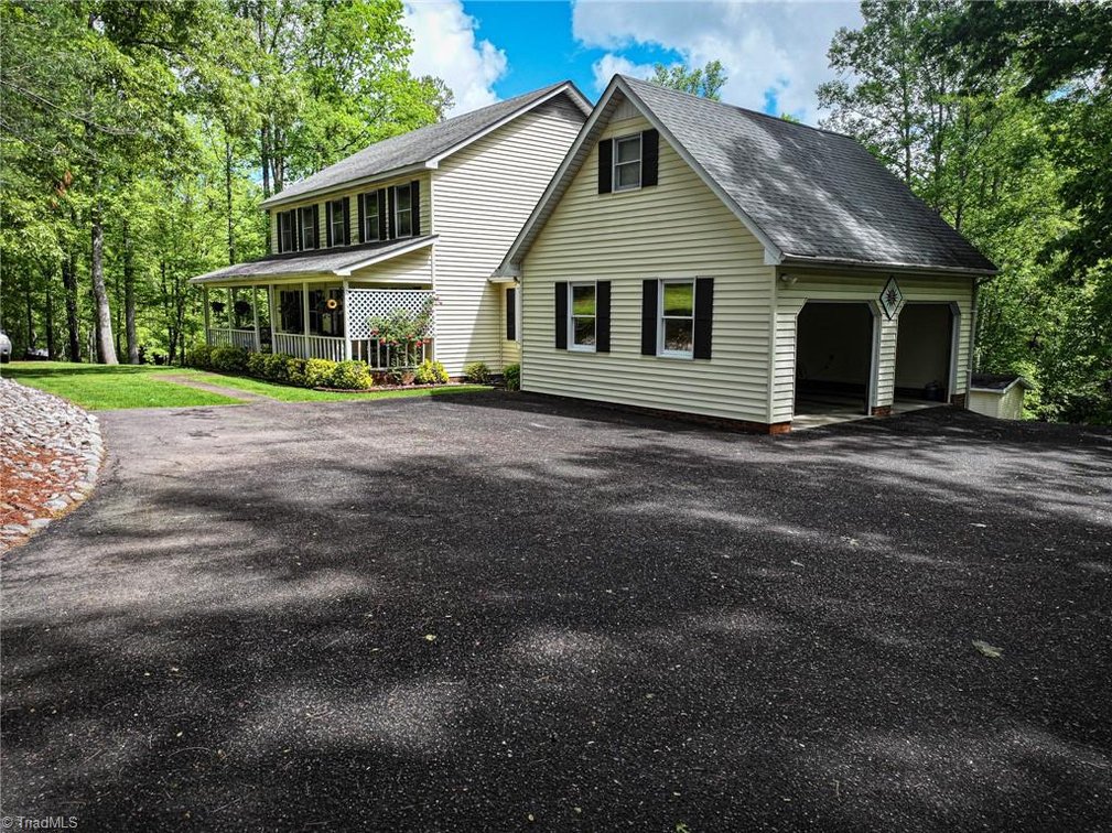 Image for Home For Sale in Pilot Mountain - 211 Service Road