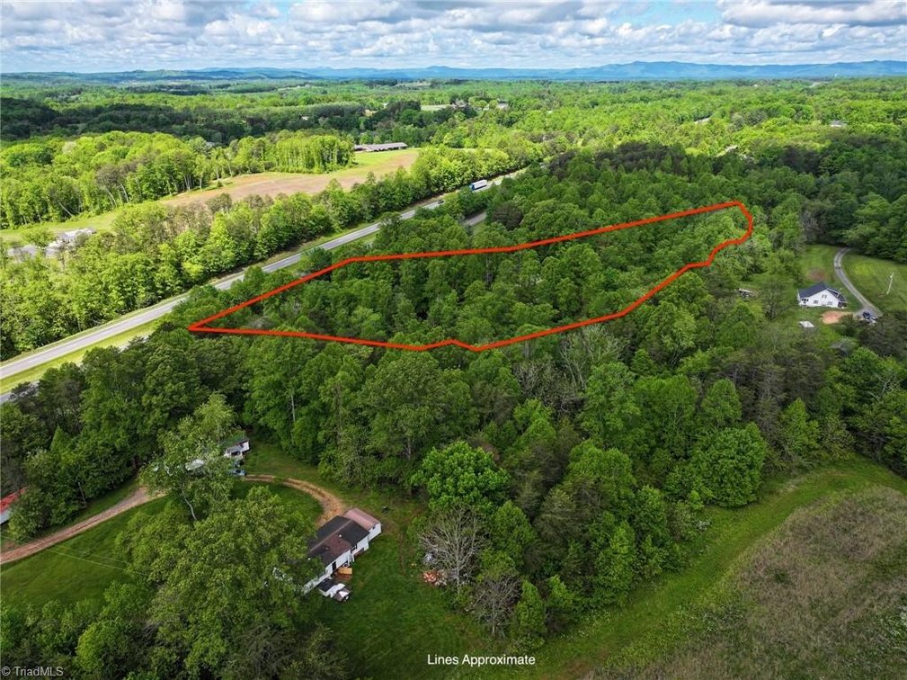 Image for Home For Sale in Pilot Mountain - 211 Service Road