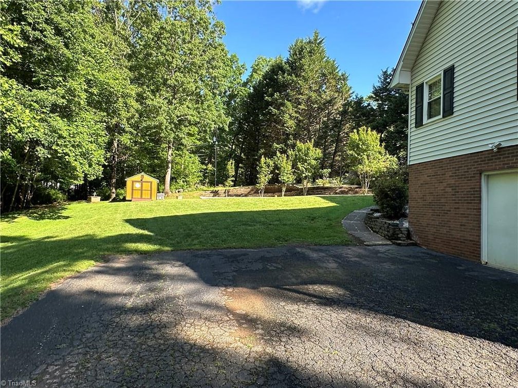 Image for Home For Sale in Mount Airy - 470 Farmbrook Road