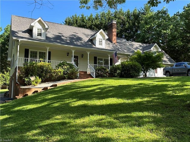Home For Sale in Mount Airy - 470 Farmbrook Road