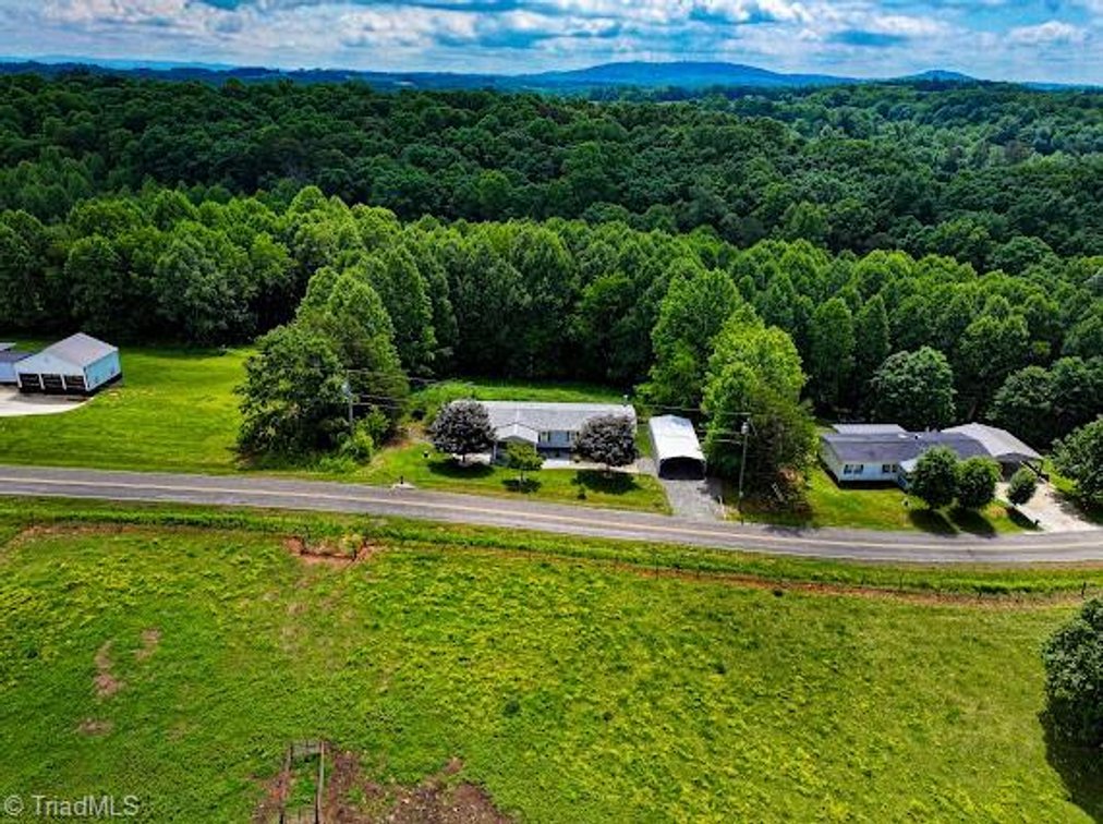 Image for Home For Sale in Mount Airy - 277 Clover Lane, Mount Airy