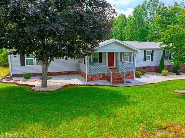 Home For Sale in Mount Airy - 277 Clover Lane, Mount Airy