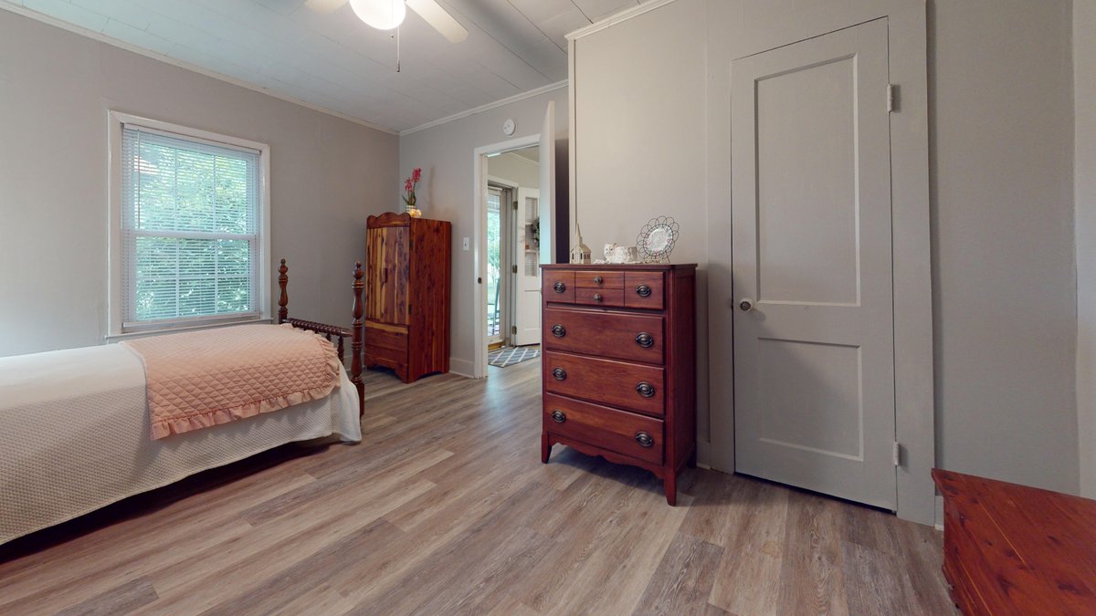 Image for Home For Sale in Siloam - 722 River Siloam Road