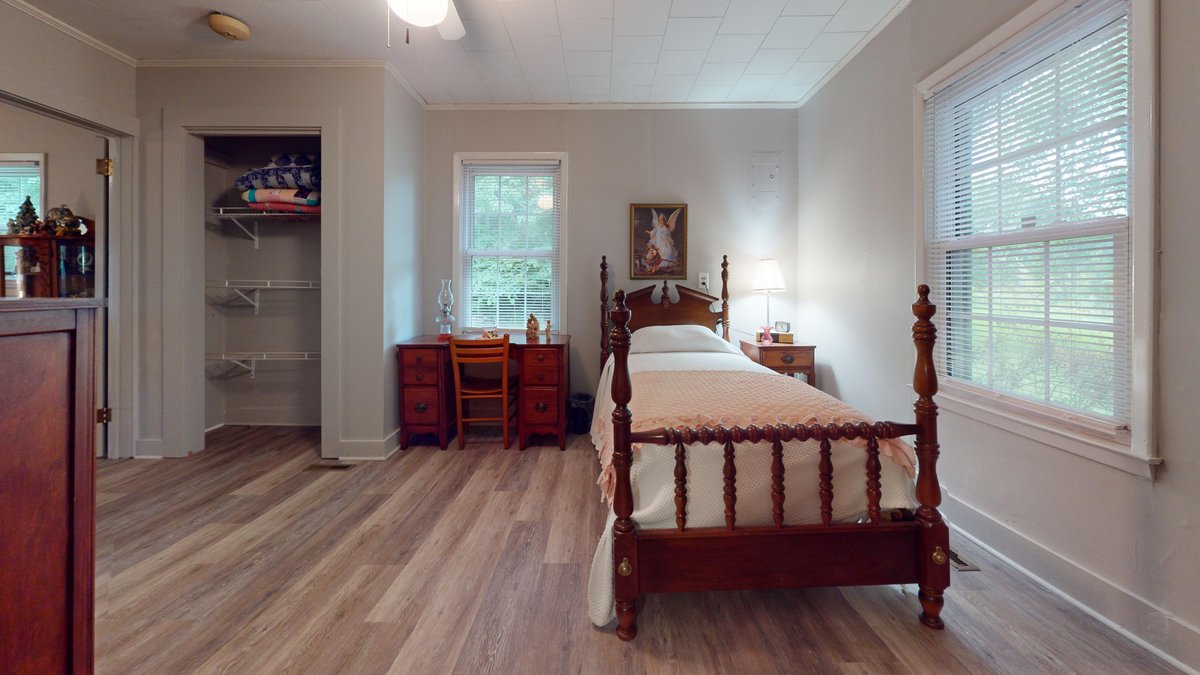 Image for Home For Sale in Siloam - 722 River Siloam Road