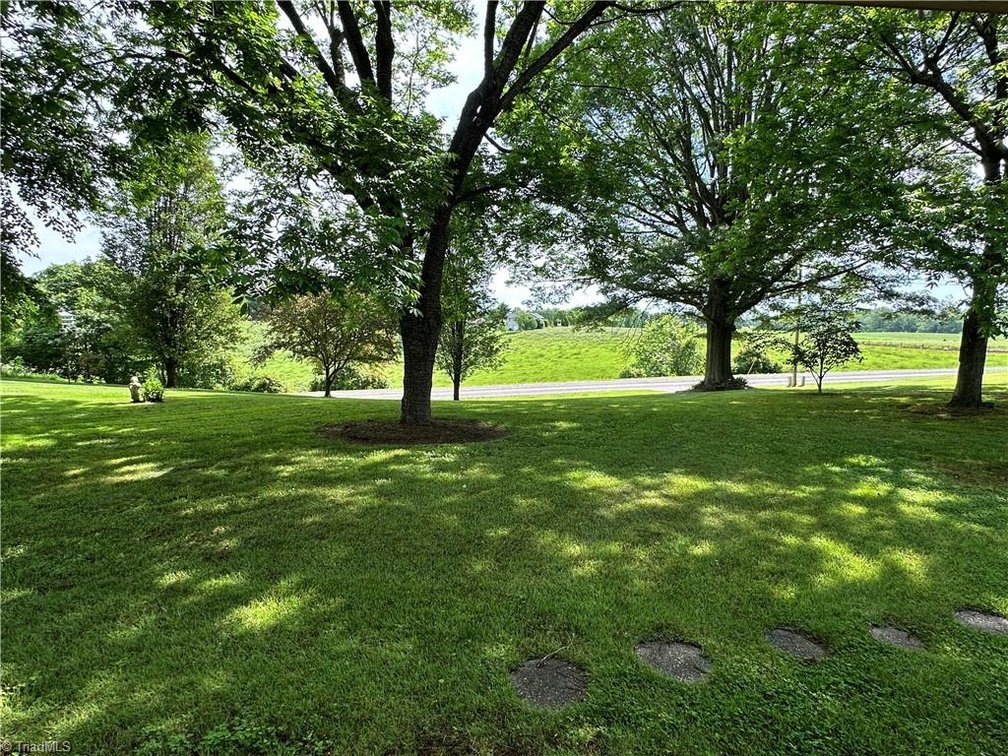 Image for Home For Sale in Siloam - 722 River Siloam Road