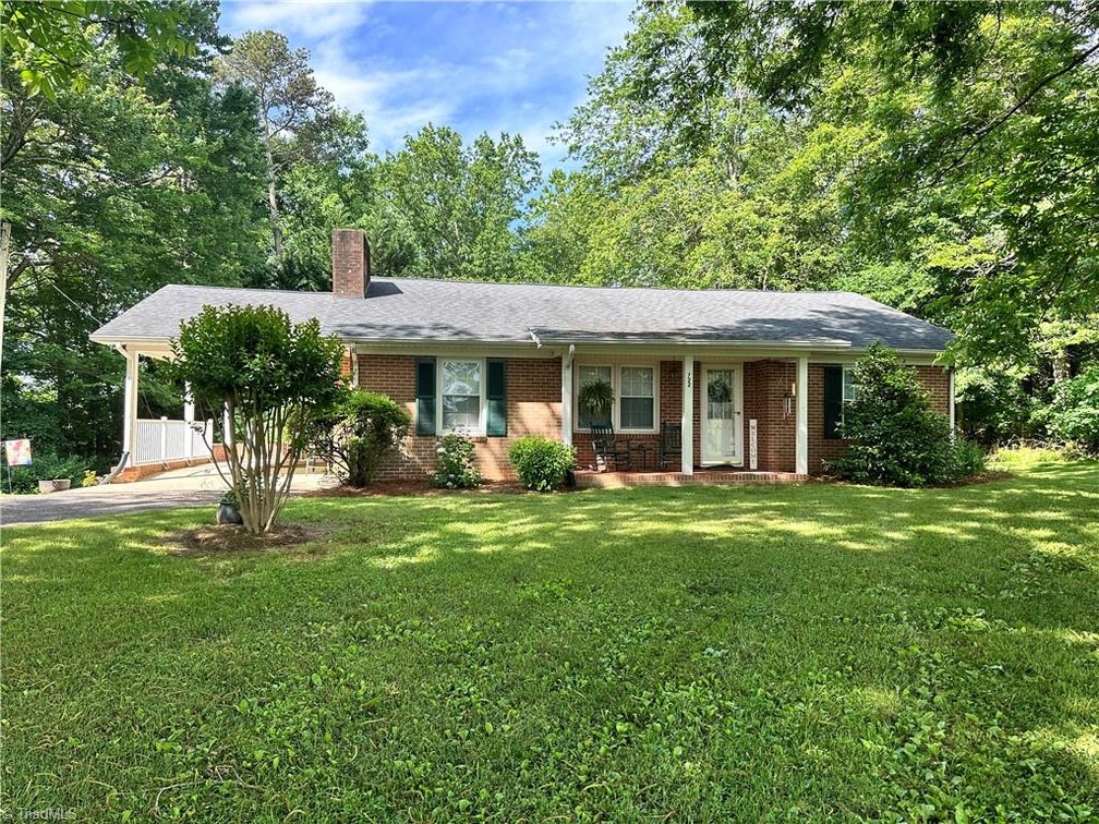 Image for Home For Sale in Siloam - 722 River Siloam Road