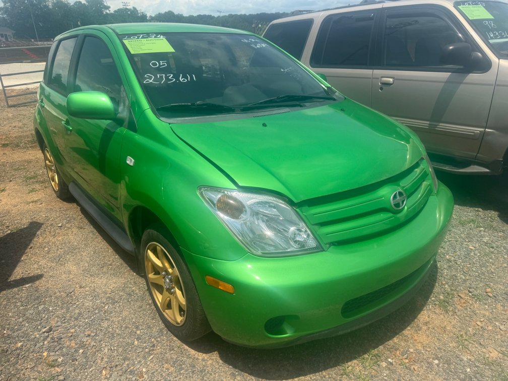 2005 TOYOTA SCIONXA