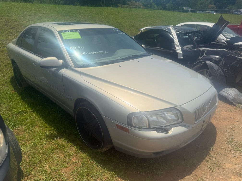 2002 VOLVO S80