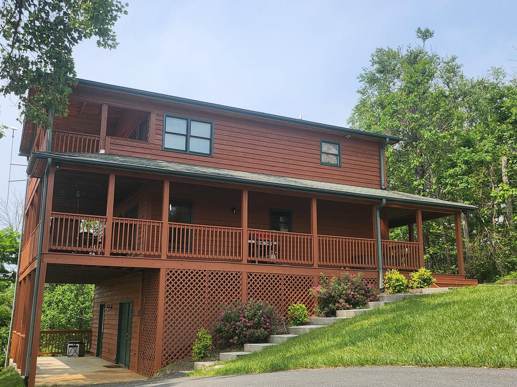 Image for Cabin For Sale in Fancy Gap, Virginia - 82 Alpine Way