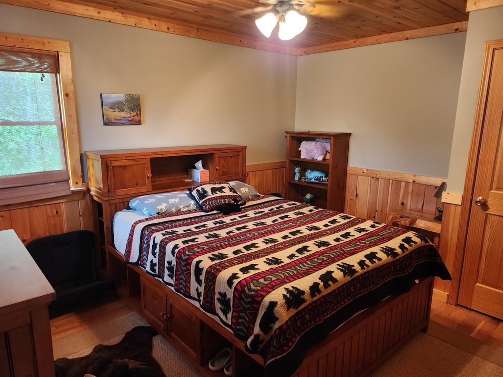 Image for Cabin For Sale in Fancy Gap, Virginia - 82 Alpine Way