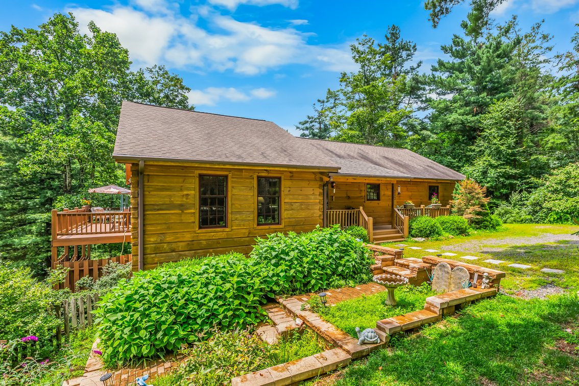Image for Cabin For Sale in Fancy Gap, Virginia - 212 Olympus